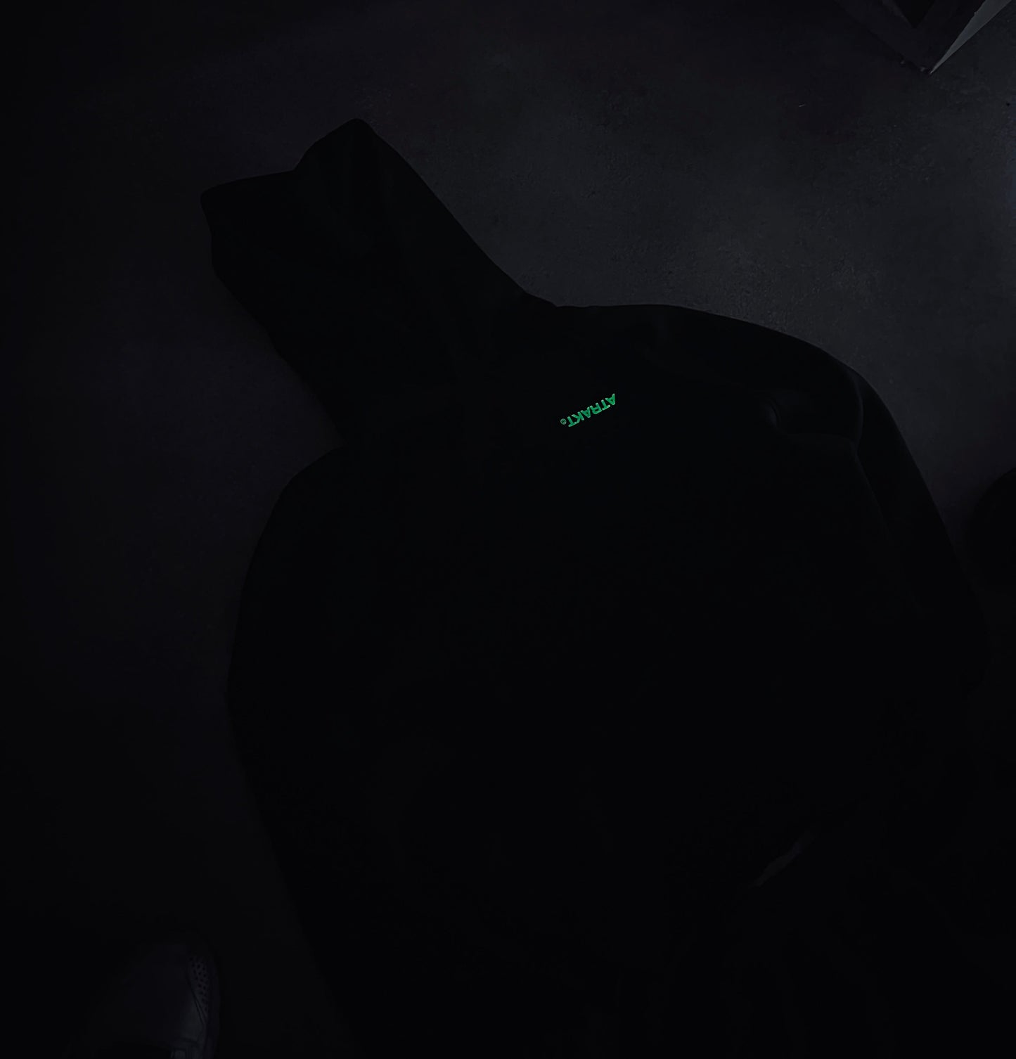 ATRAKT GLOW HOODIE
