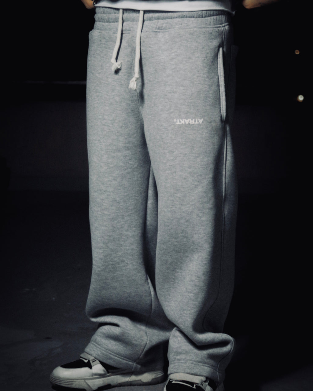 GRAY ATRAKT SWEATPANTS